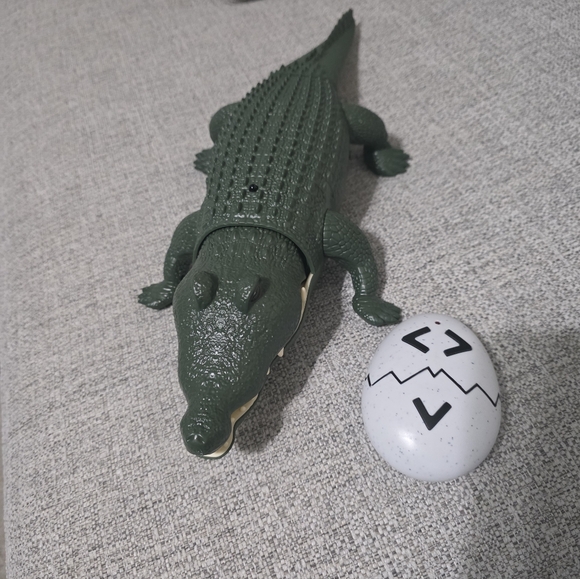 Discovery R/C Interactive Crocodile - Picture 5 of 11